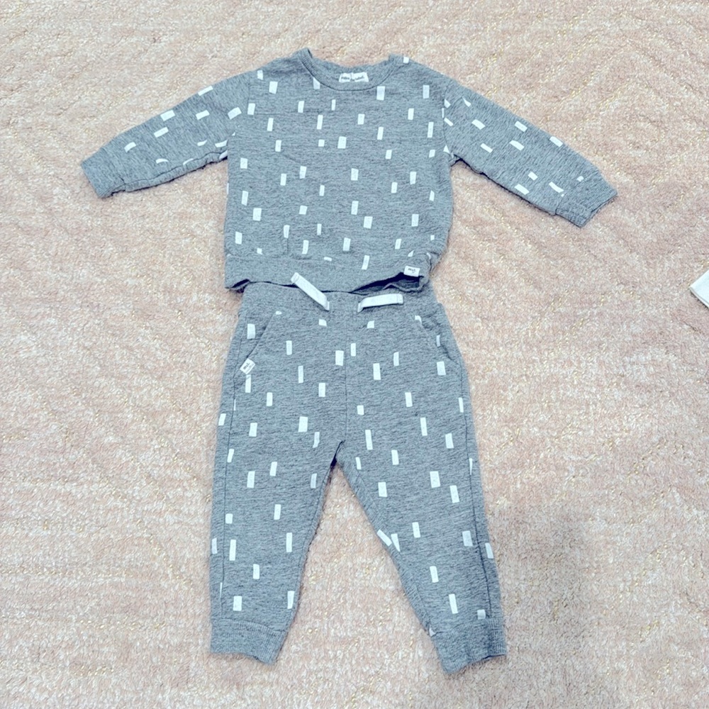 Miles Baby Matching jogger and sweatshirt set!